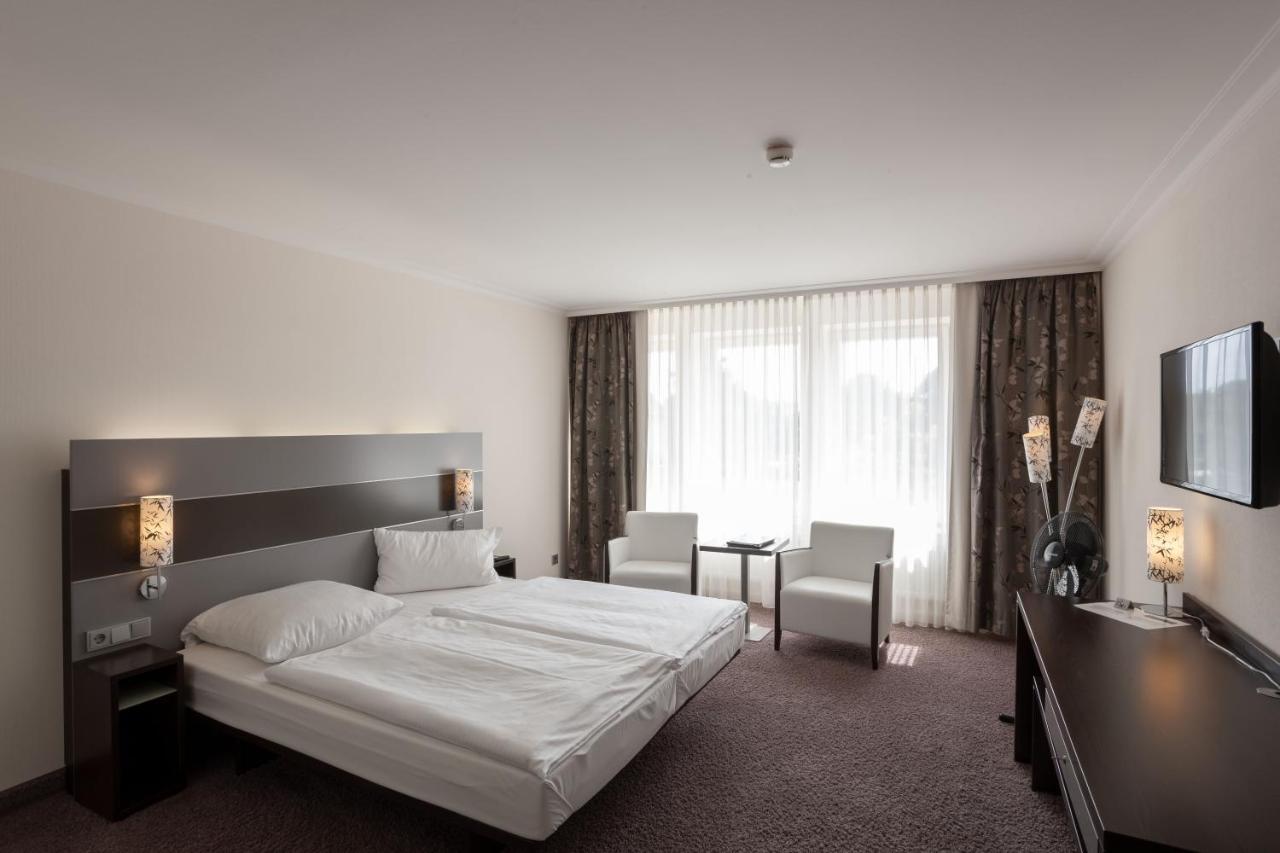 Hotel Am See Salzgitter Exterior foto