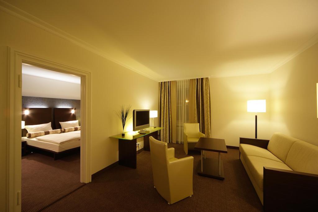 Hotel Am See Salzgitter Quarto foto